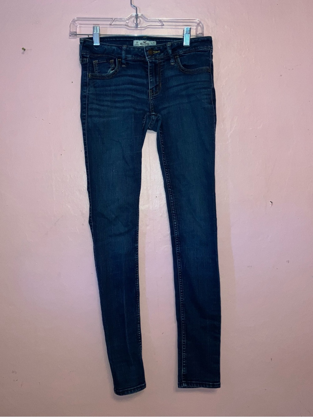5/$10 Hollister low rise skinny jeans size 3 regular